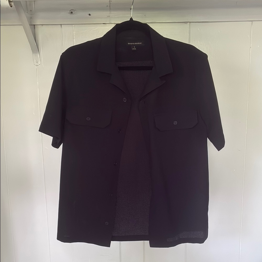 Banana Republic mesh button up short sleeve shirt